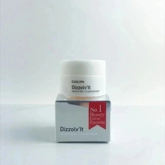 Cailyn Dizzolv'It Makeup Melt Cleansing - Picture 1 of 2